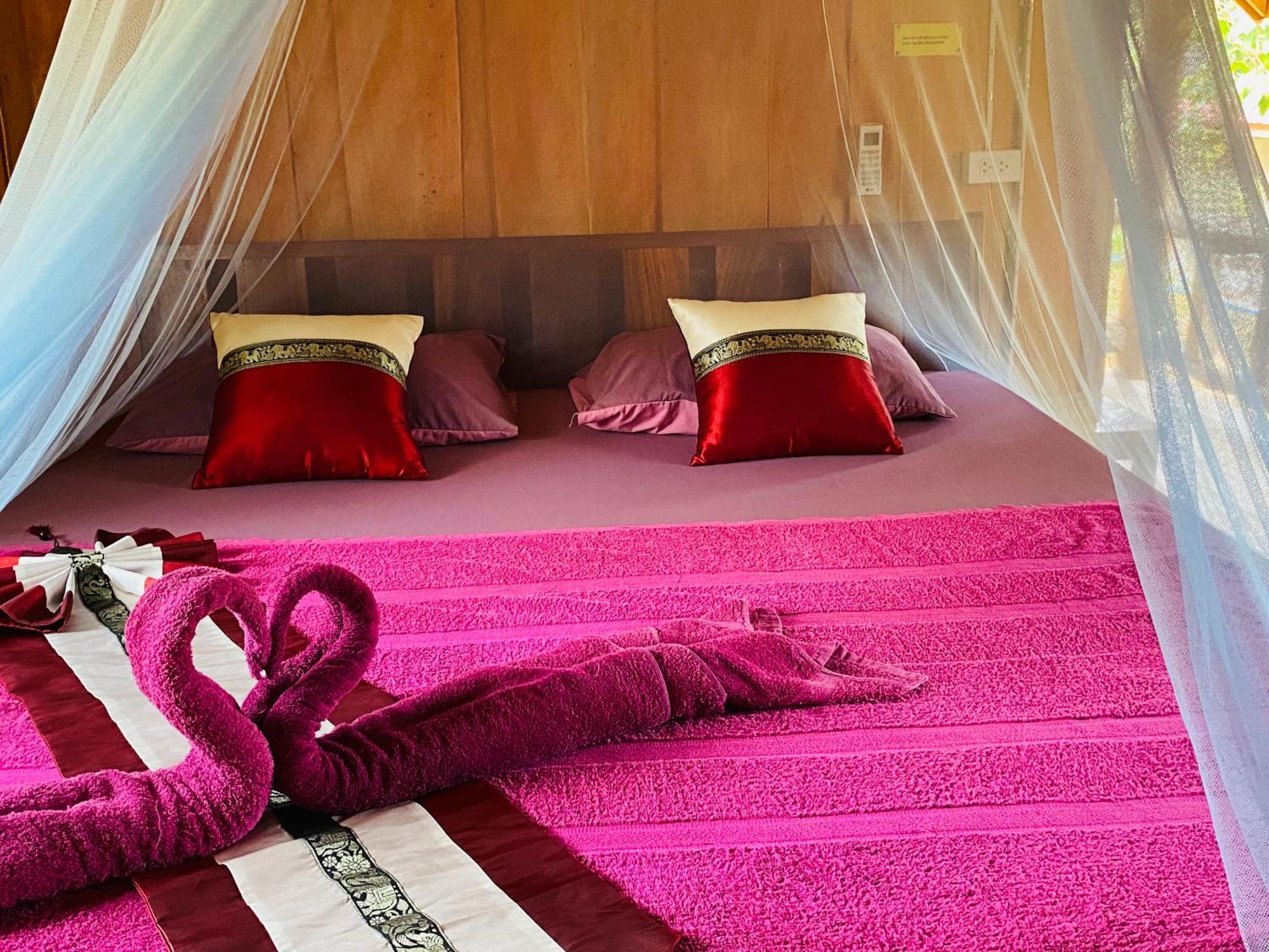 Nadia Resort Kohjum เกาะจำ ห้อง รูปภาพ